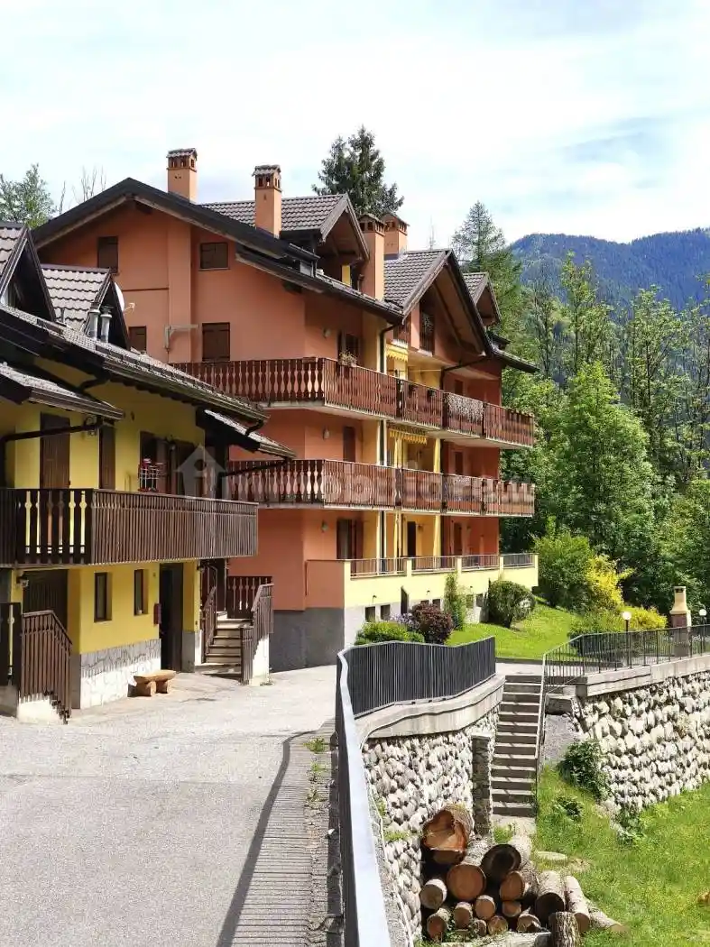 Appartamento in vendita a Colere