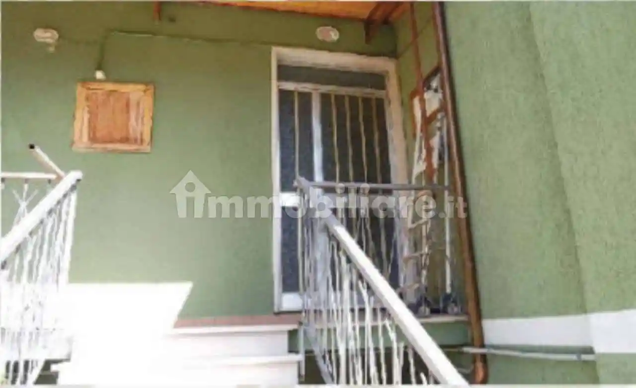 Quadrilocale via Roma 39, Centro, Bisenti - foto 2