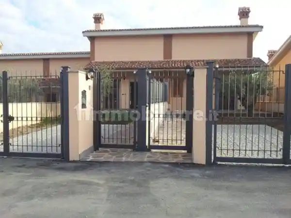 Villetta a schiera vicolo Anagnino 1, Morena, Roma - foto 3