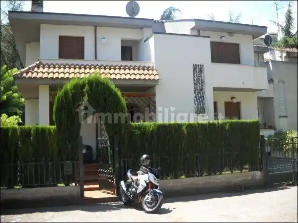 Villa in vendita a Ascoli Piceno