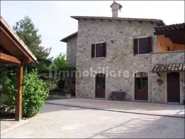 Villa in vendita a Ascoli Piceno