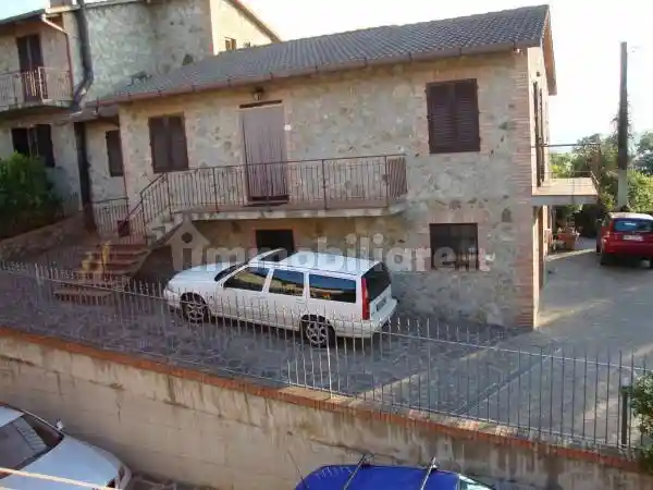 Appartamento in vendita a Murlo