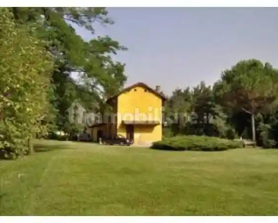 Rustico - Casale in vendita a Triuggio