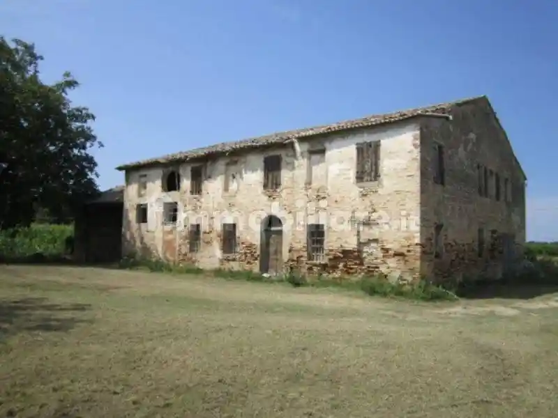 Rustico - Casale in vendita a Ravenna