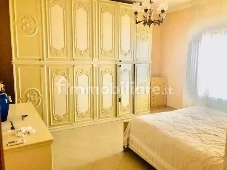 Palazzo - Edificio in vendita a Acquaviva delle Fonti