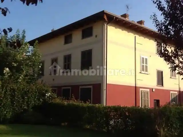 Appartamento in affitto a Cava Manara