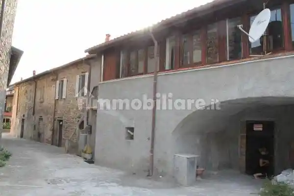 Rustico - Casale in vendita a Filattiera