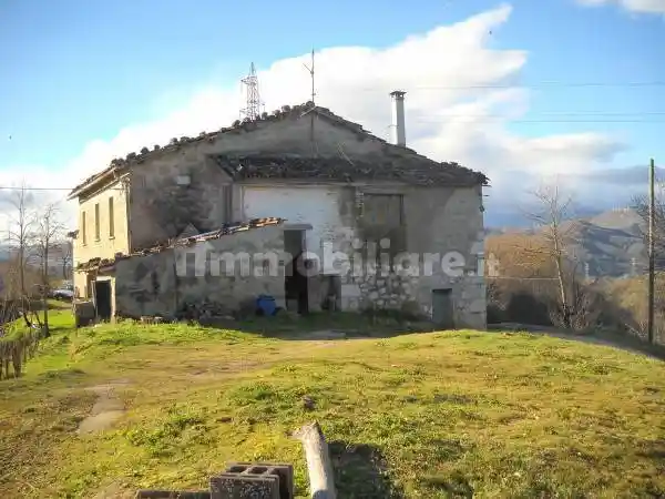 Rustico - Casale in vendita a Ascoli Piceno