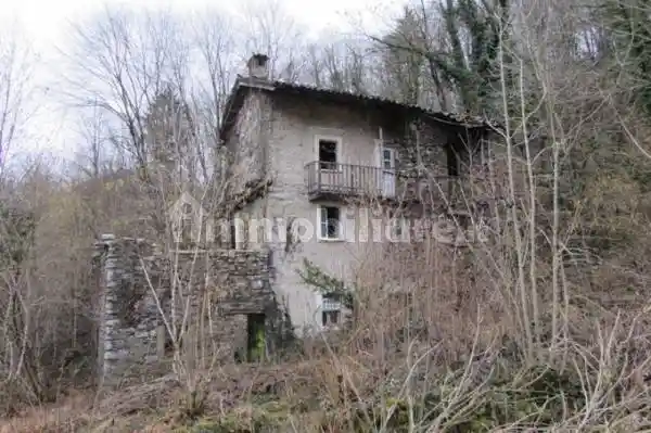 Rustico - Casale in vendita a Bracca