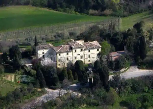 Villa plurifamiliare, buono stato, 1000 m², Monteciccardo, Pesaro - foto 2