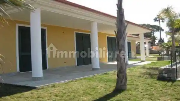 Villa in vendita a Bordighera