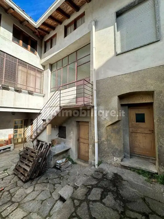 Terratetto unifamiliare largo Armando Diaz, Centro, Castelmarte - foto 2