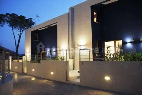 Villa a schiera Strada delle Carmelitane Scalze, Belvedere - Tremmilia, Siracusa - foto 4