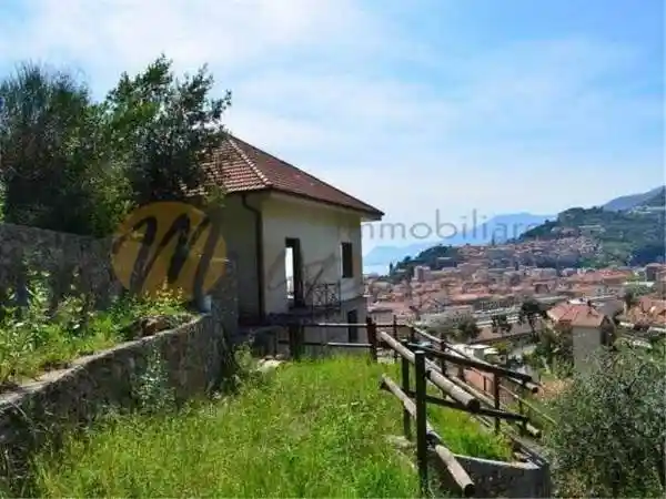 Appartamento in vendita a Ventimiglia