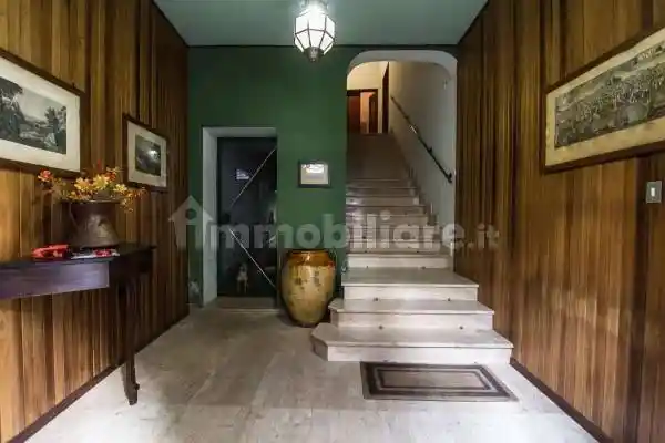 Palazzo - Edificio in Vendita - foto 2