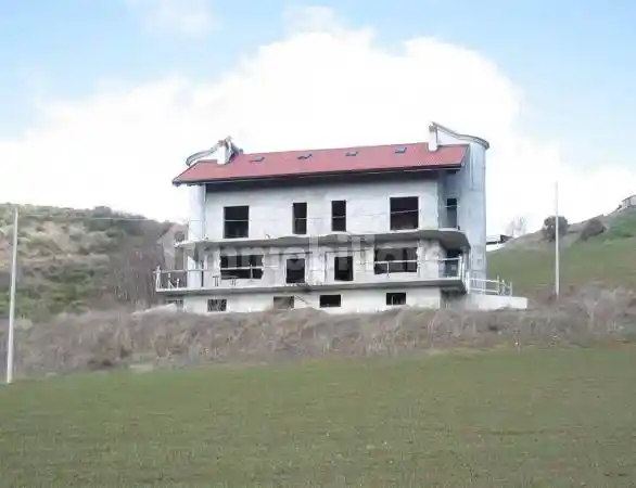 Villa bifamiliare Contrada Serra 72/b, Potenza - foto 2