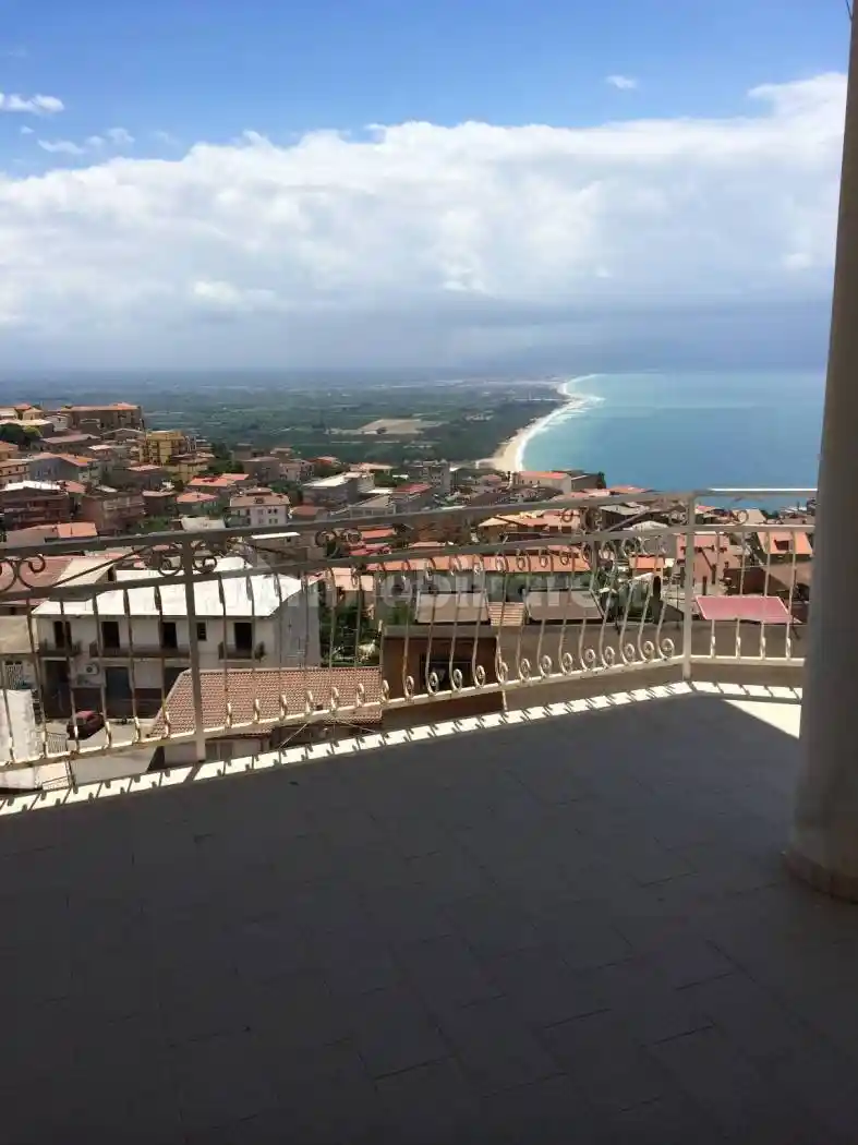 Appartamento via Tondo 5, Centro, Nicotera - foto 2