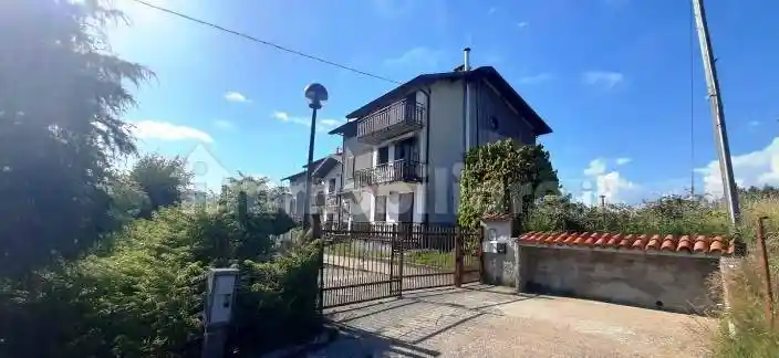 Appartamento in vendita a Zogno