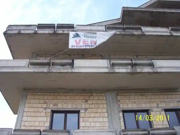 Palazzo - Edificio in Vendita - foto 2