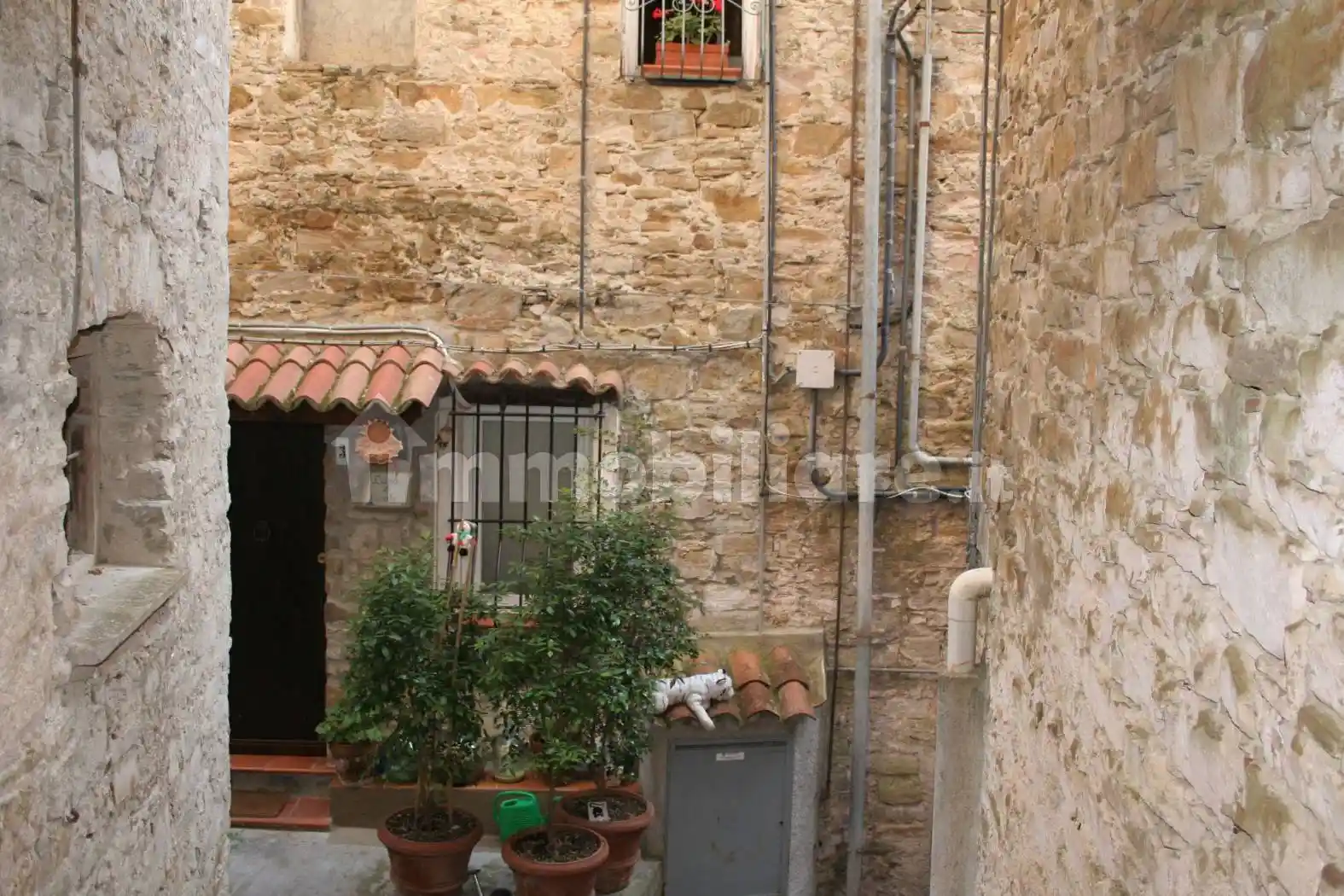 Casa indipendente in vendita a Ventimiglia