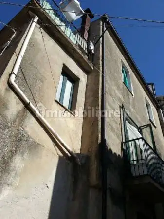 Casa indipendente in vendita a Bisignano