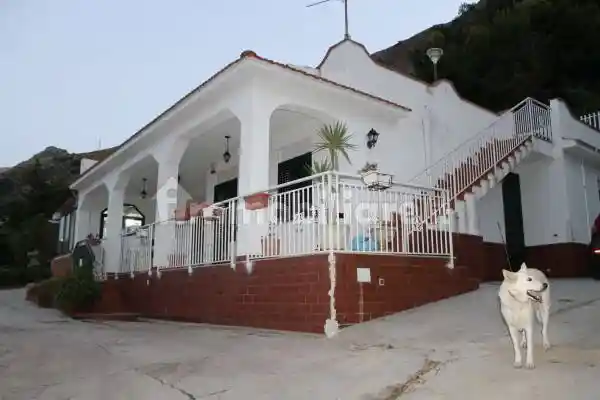 Villa in vendita a Carini