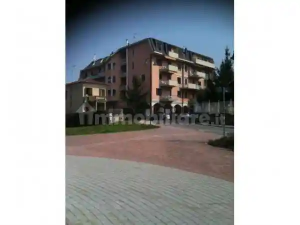 Appartamento in vendita a Costa Masnaga