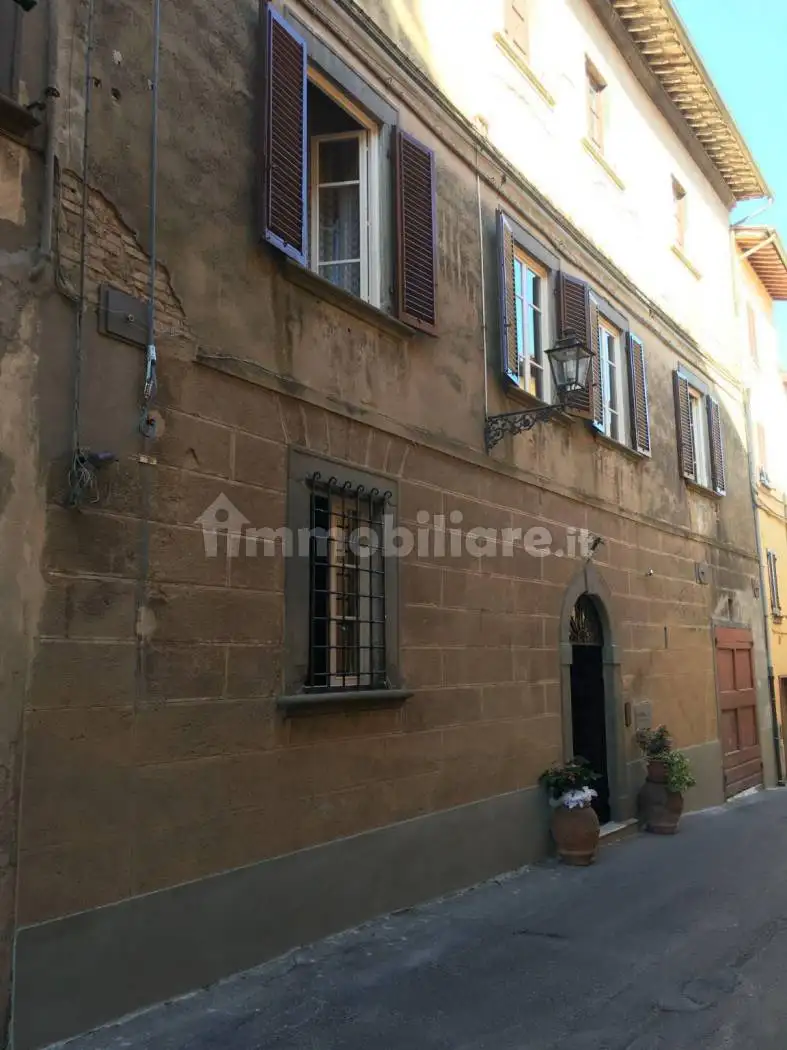 Palazzo - Edificio in vendita a Montopoli in Val d'Arno