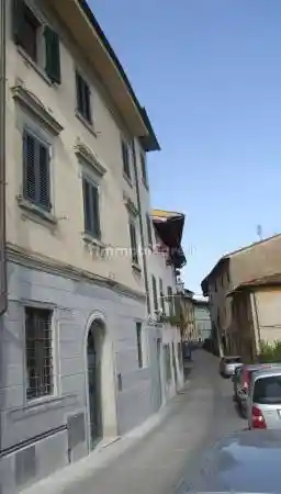 Palazzo - Edificio in vendita a Montopoli in Val d'Arno
