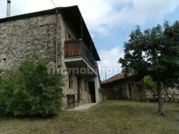 Rustico - Casale in vendita a Torre Bormida