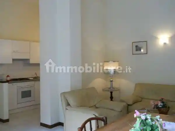 Appartamento via Giuseppe Garibaldi 10, Centro, Chiusi - foto 4