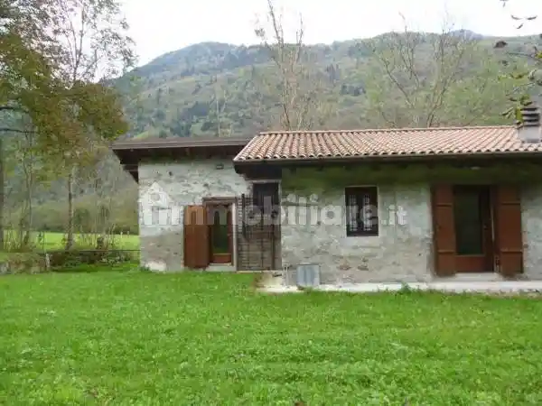 Villa in vendita a Edolo