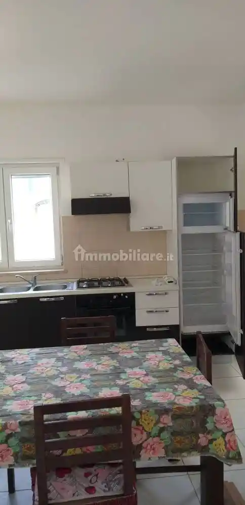 Trilocale via Rocco Scotellaro, Villa D'agri, Marsicovetere - foto 3