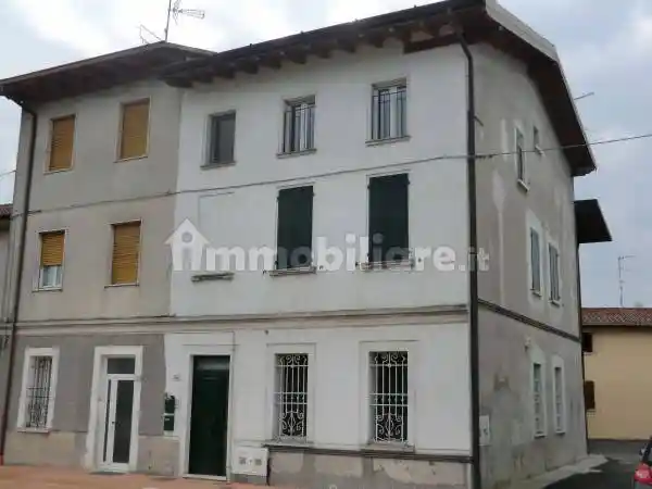 Appartamento in vendita a Leno