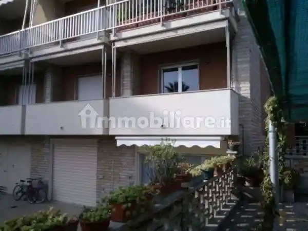 Appartamento in affitto a San Bartolomeo al Mare