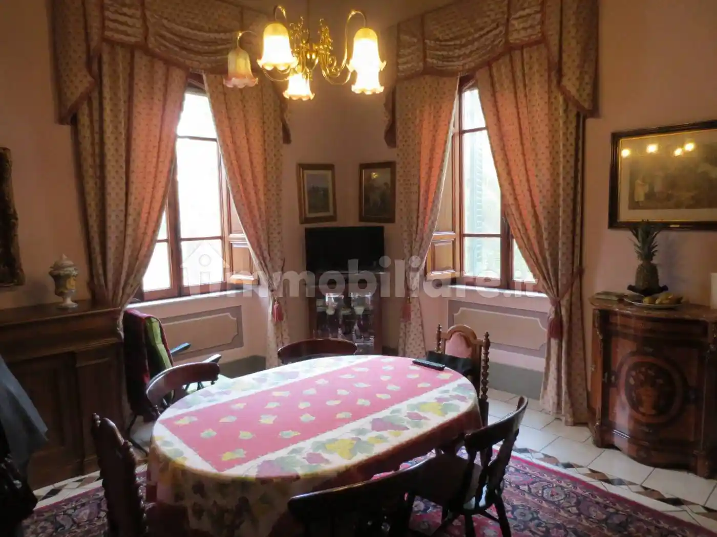 Villa in vendita a Monsummano Terme