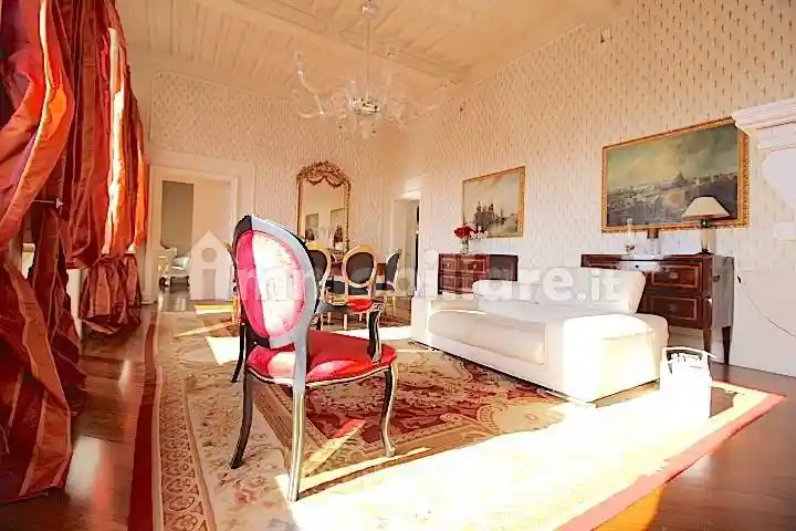 Appartamento in vendita a Pescia