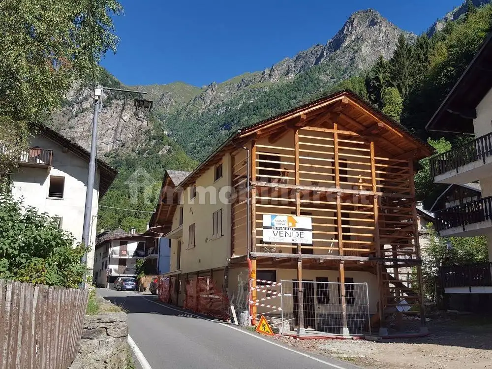 Appartamento in vendita a Mollia