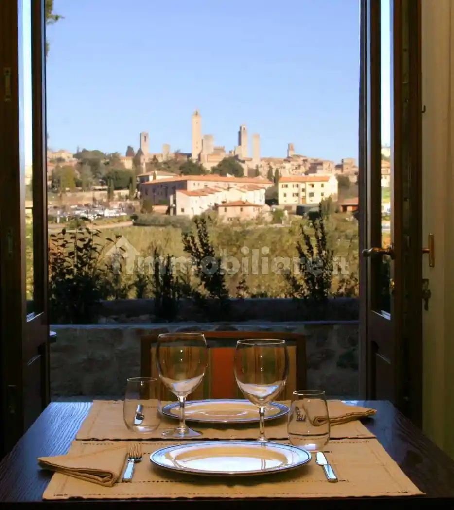 Rustico - Casale in vendita a San Gimignano