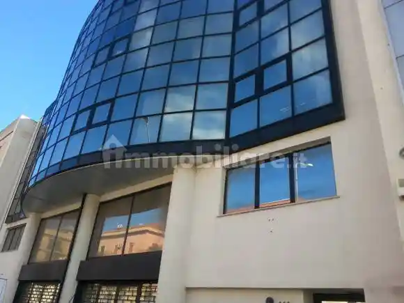 Palazzo - Edificio in vendita a Messina