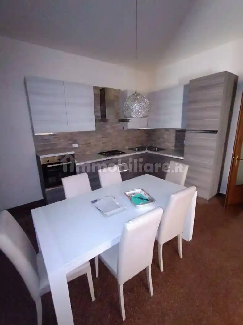 Appartamento in affitto a Adria