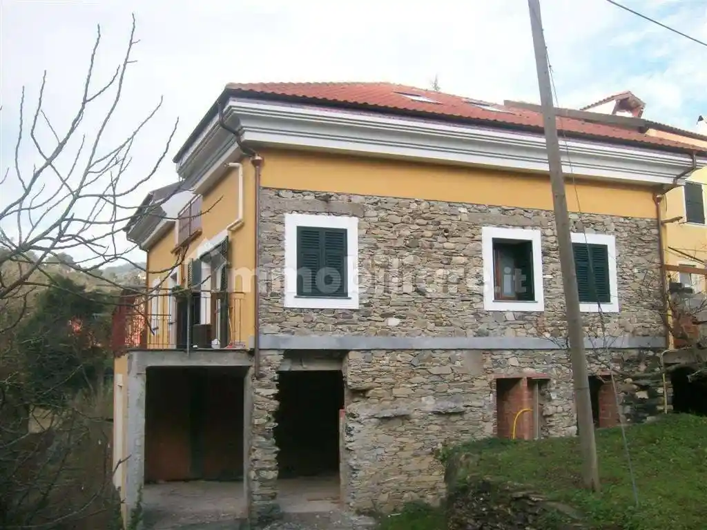 Appartamento in vendita a Garlenda