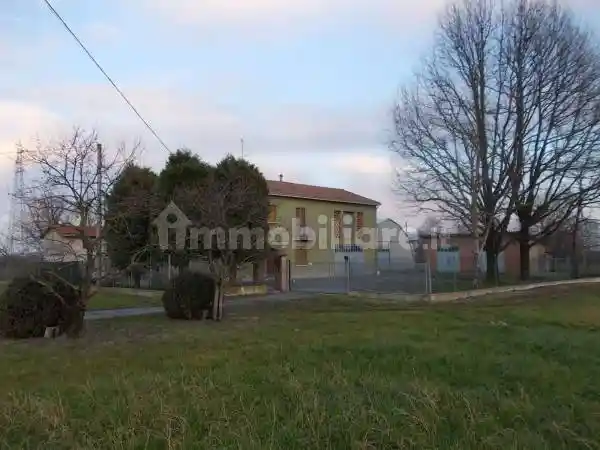 Casale via Cassoletta 69, Area Produttiva Cà D'Oro, Valsamoggia - foto 2