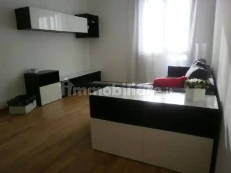 Appartamento in affitto a Monza