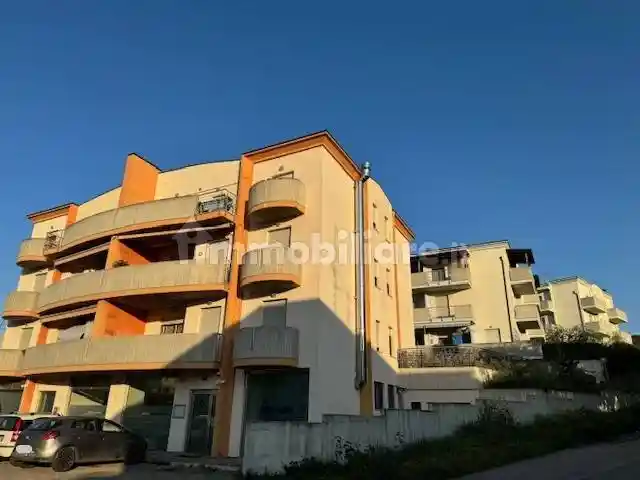 Bilocale via San Gottardo 17, Villa Carmine, Montesilvano - foto 2