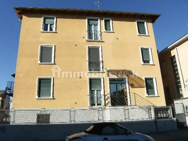 Appartamento in affitto a Novara