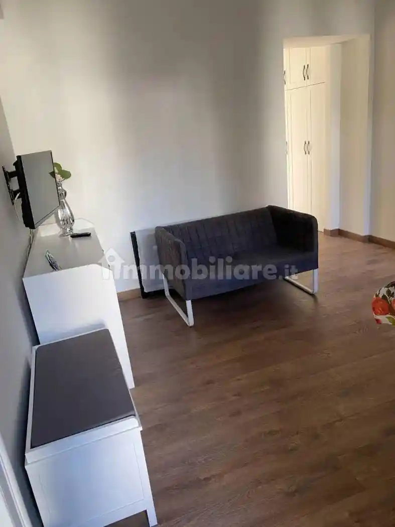 Bilocale via Vittorio Emanuele II 37, Centro Storico, Chieri - foto 2