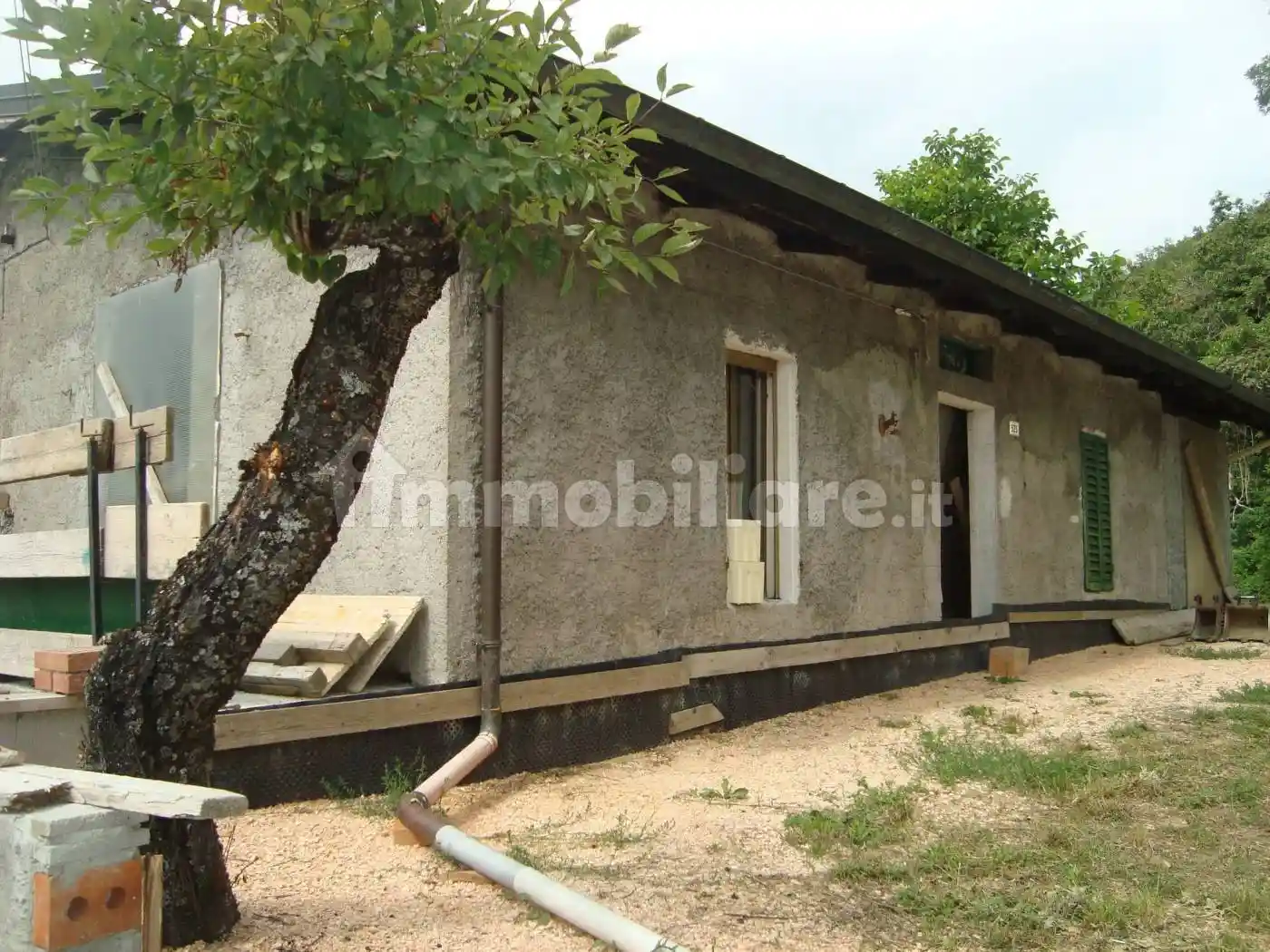 Rustico - Casale in vendita a Montese