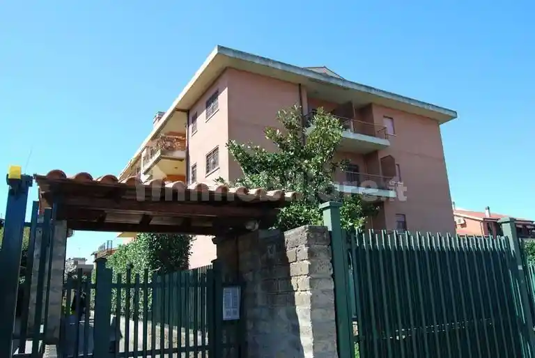 Quadrilocale via della Stazione di Ciampino 120, Morena, Roma - foto 2