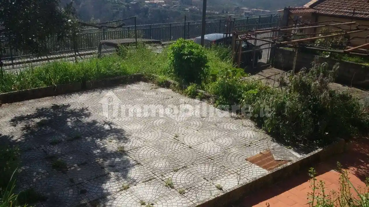 Palazzo - Edificio in Vendita - foto 2